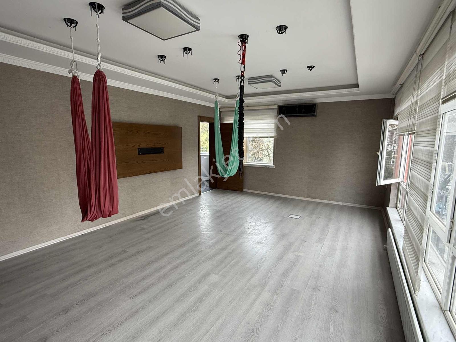 Tunus Caddesinin Hareketli Yerinde Geniş Ve Temiz Kiralık Ofis - Görsel 13
