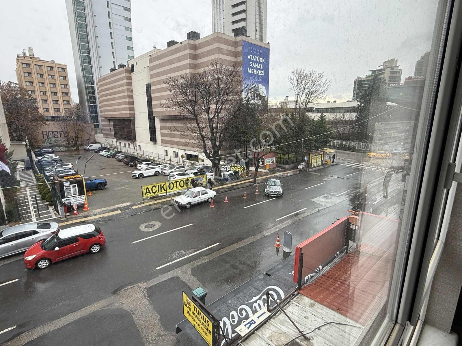 Tunus Caddesinin Hareketli Yerinde Geniş Ve Temiz Kiralık Ofis - Görsel 28