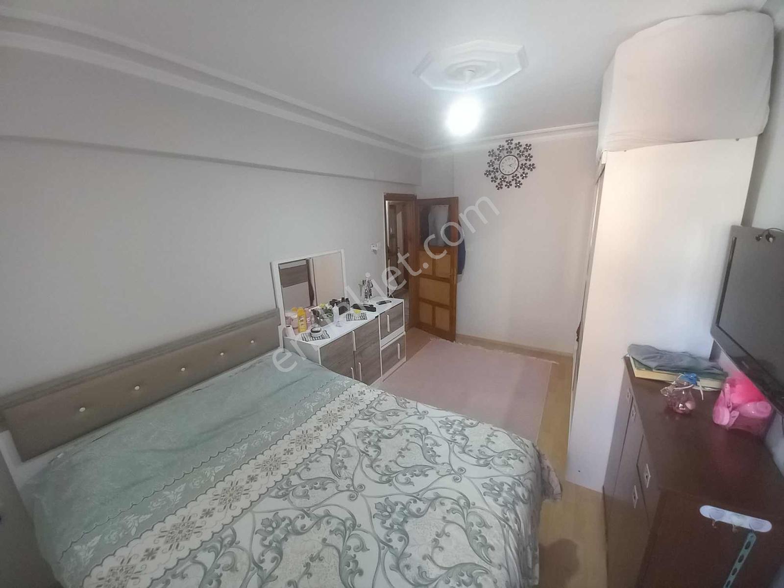 Güngören Merkez Mah. Asansörlü 3+1 130m2 Satılık Daire - Görsel 25