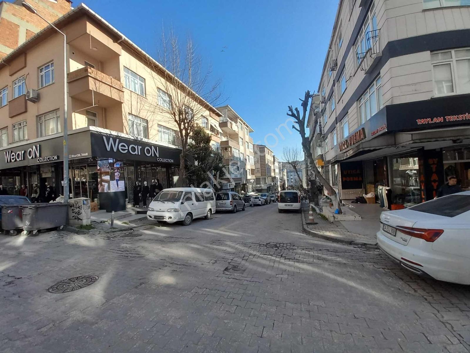Güngören Merkez Mah. Asansörlü 3+1 130m2 Satılık Daire - Görsel 23