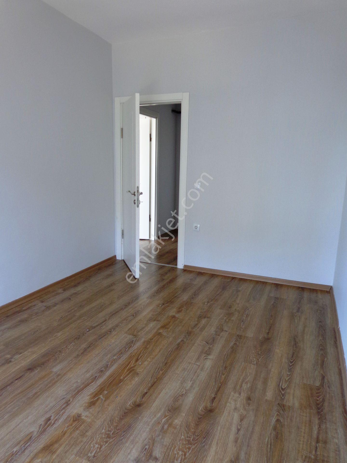 City Hill Sancaktepe Havuz Cephe 7.kat 90m2 Balkonlu Kiralık 2+1 - Görsel 11