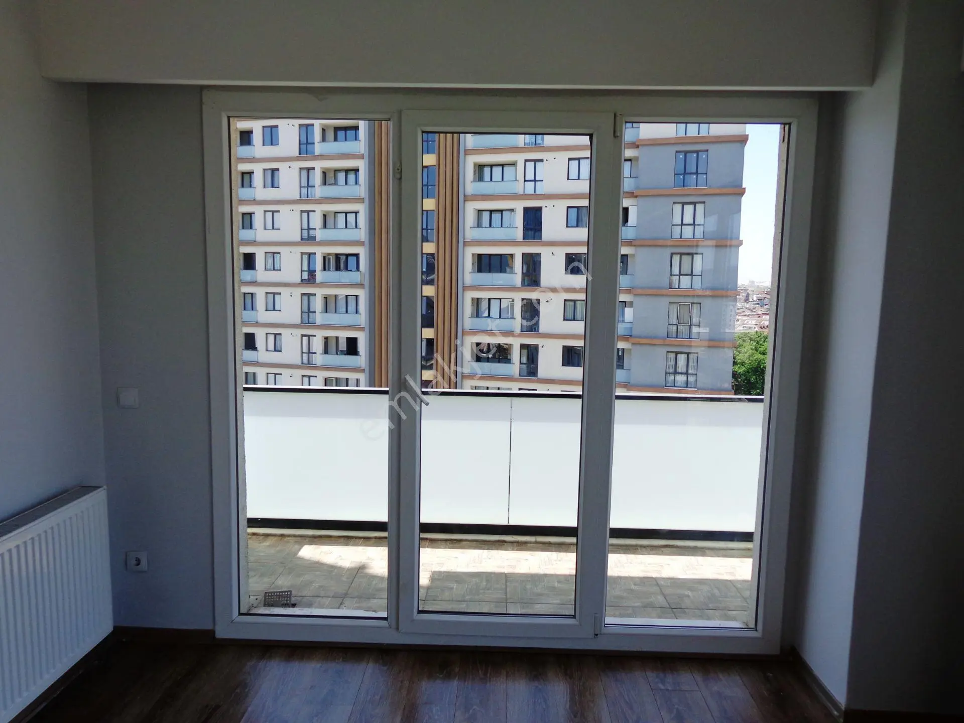 City Hill Sancaktepe 90m2 Balkonlu Ankastreli 7.kat Kiralık 2+1 - Görsel 4