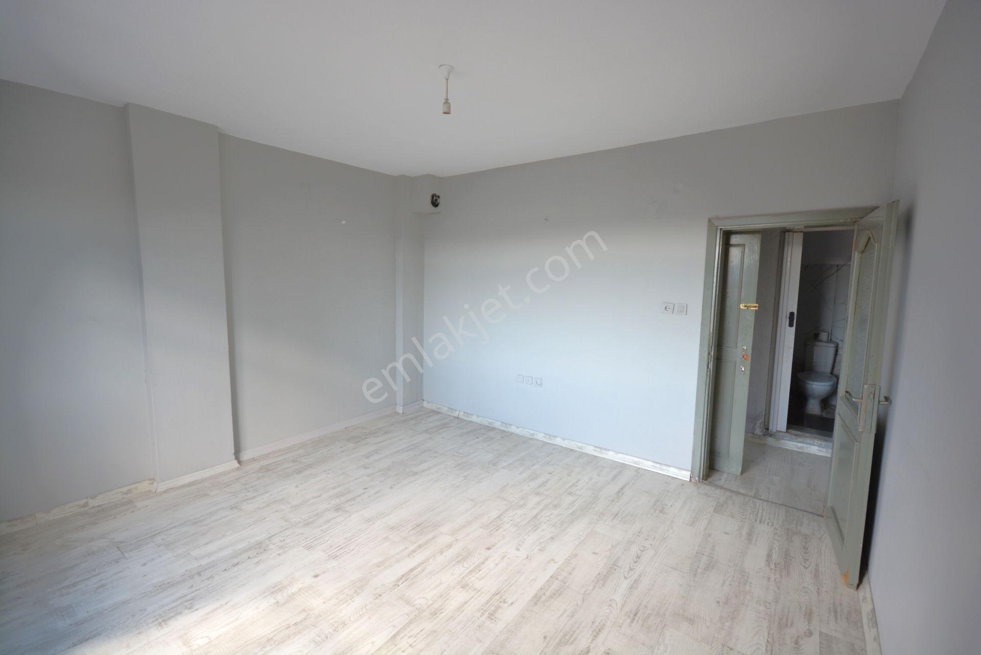 Kiralık 1+1 Bekara Uygun Merkezi Konumda Daire - Görsel 10