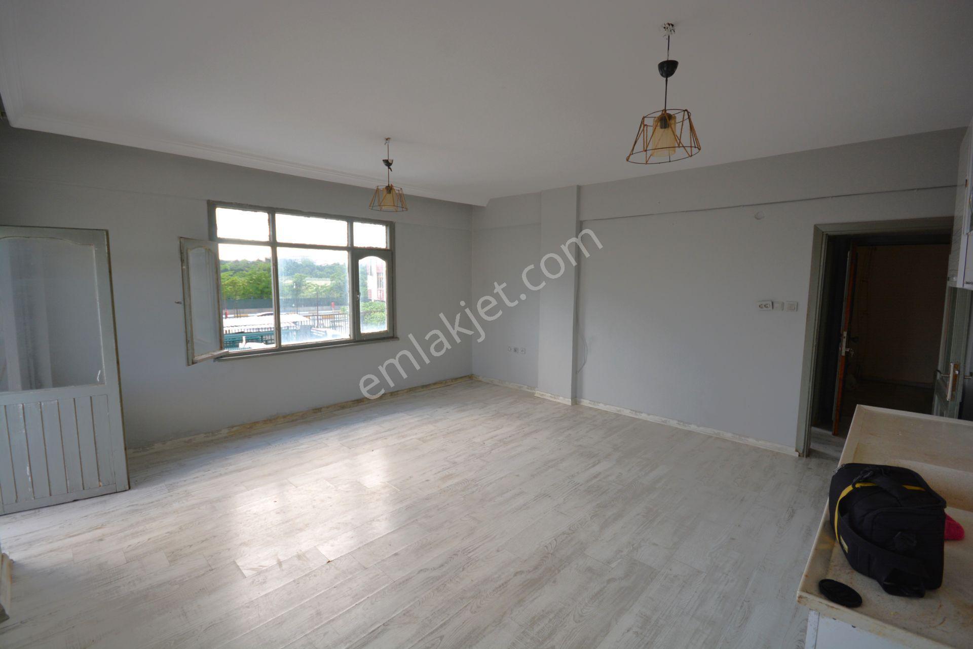 Kiralık 1+1 Bekara Uygun Merkezi Konumda Daire - Görsel 2