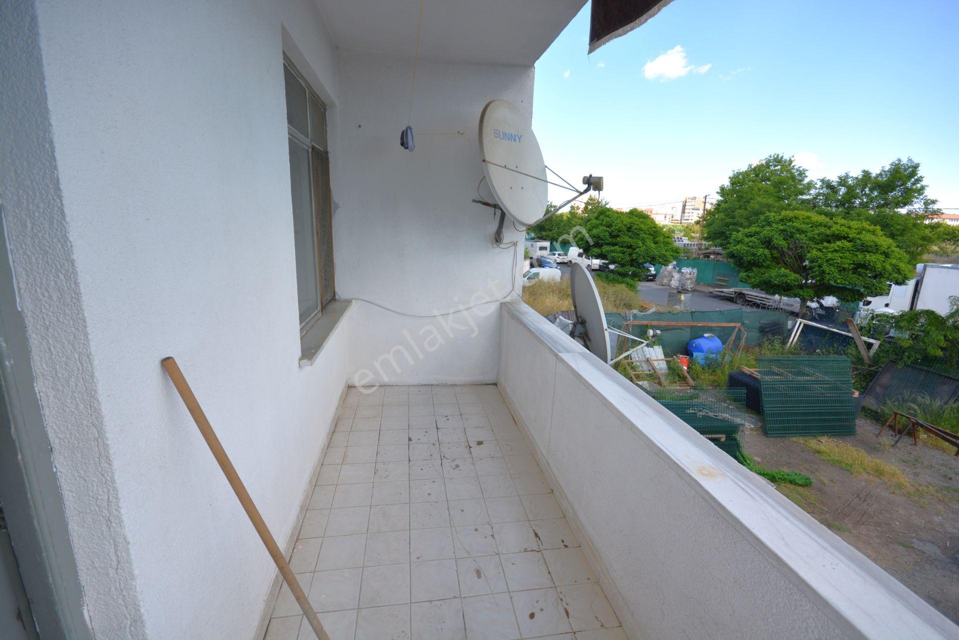 Kiralık 1+1 Bekara Uygun Merkezi Konumda Daire - Görsel 6