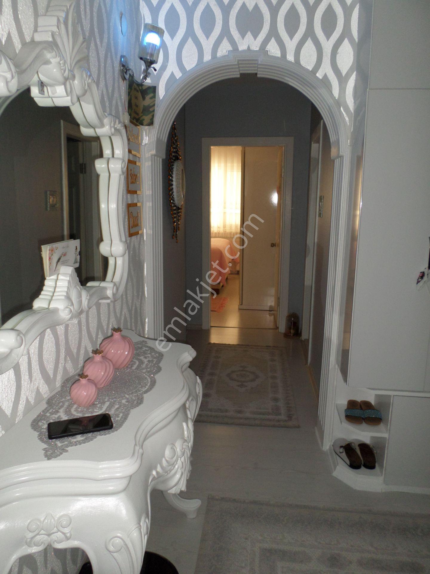 Mudanya Burgaz Mah'de Acil Satılık 3+1 Çok Temiz 1.kat Daire Merkezde Yokuşu Var Fırsat Fiyat - Görsel 24