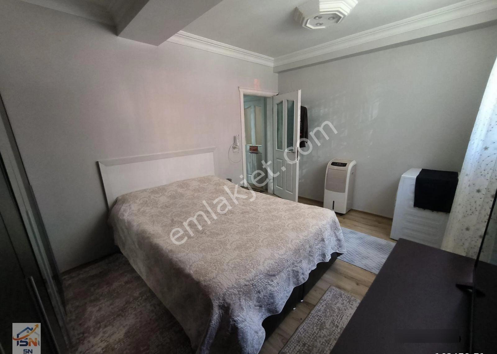 Bayrampaşa Satılık Geniş Teraslı Daire - Görsel 28