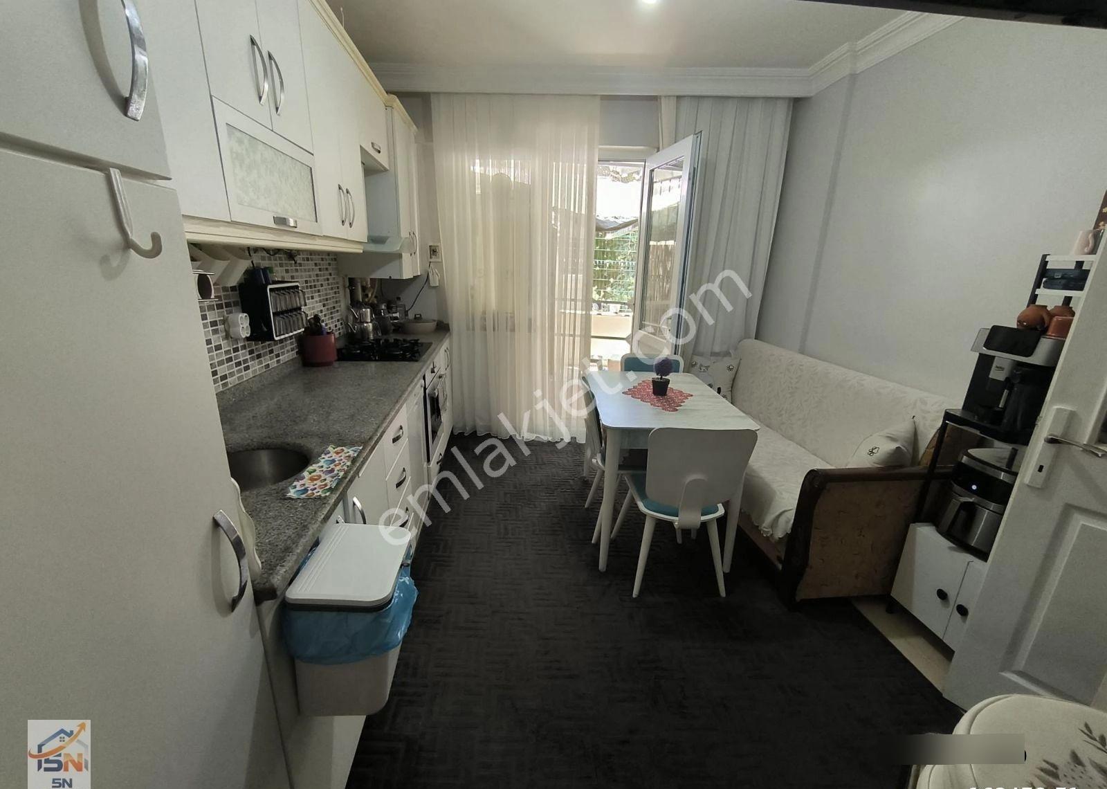 Bayrampaşa Satılık Geniş Teraslı Daire - Görsel 29