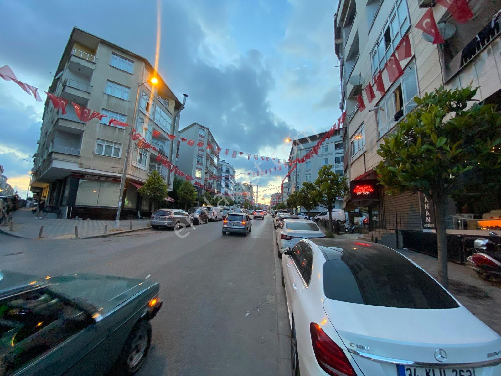 Güngören Gaziosmanpaşa Cad Satılık 3+1 85m2 2.kat Daire - Görsel 3