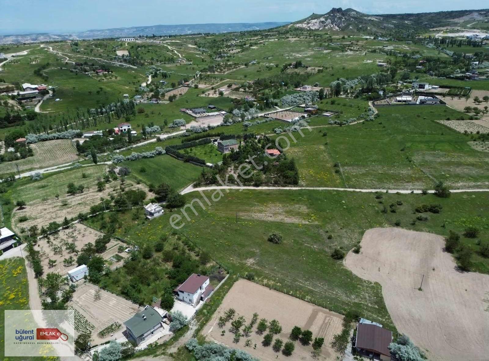 Uçhisar Çaykepez'de Bağ Evleri Arasında 2.960m² Yatırımlık Arazi - Görsel 4