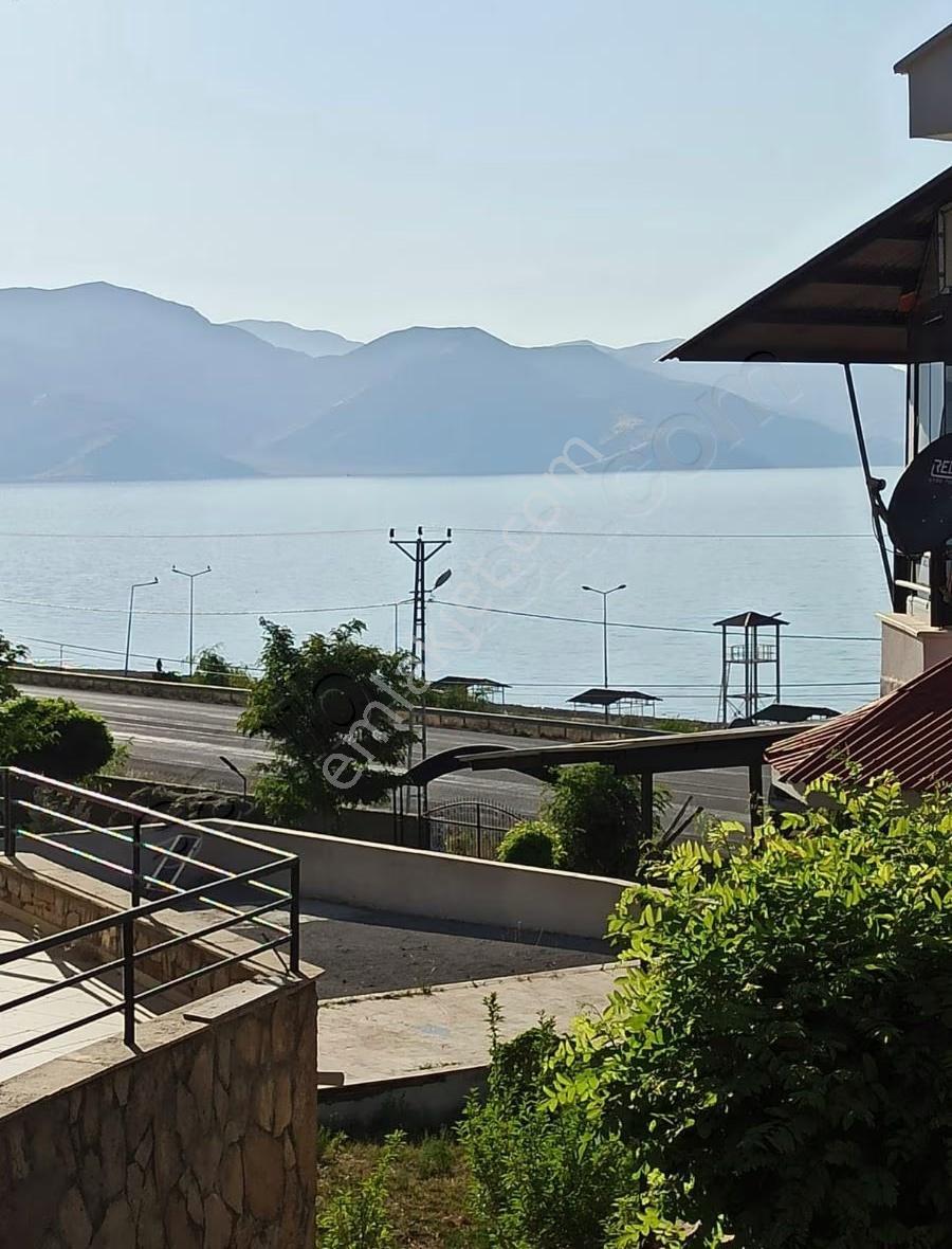 Gevaşta Akdamar Adası Karşısında Göl Manzaralı Satılık Villalar - Görsel 24