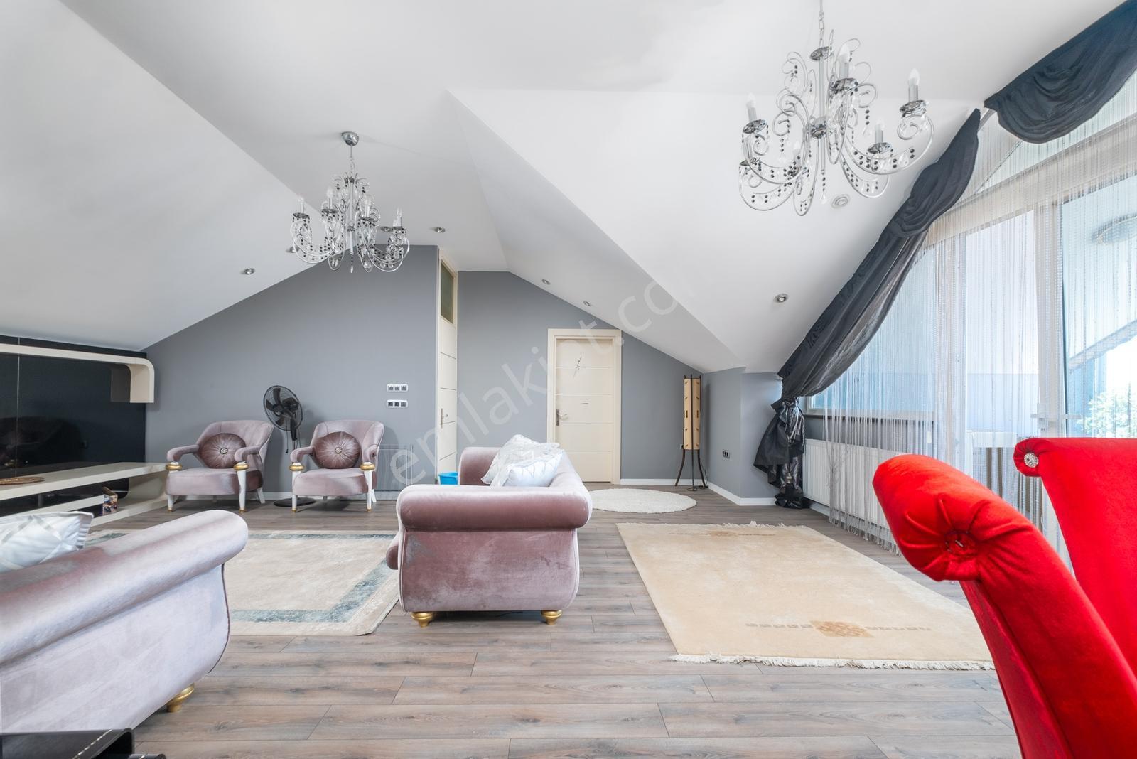 Remax Advantage'den Dağ Yolunda Eşşiz Manzaralı 6+3 Villa - Görsel 20