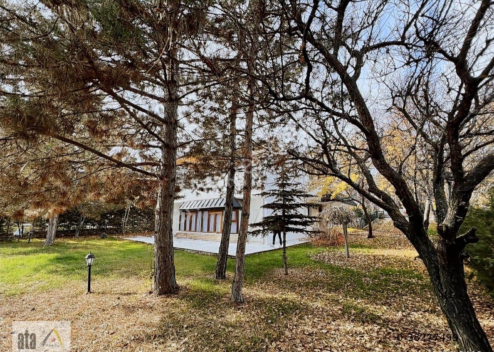 Girişim Sitesinde Yeşillikler İçinde 2 Katlı Villa - Görsel 12