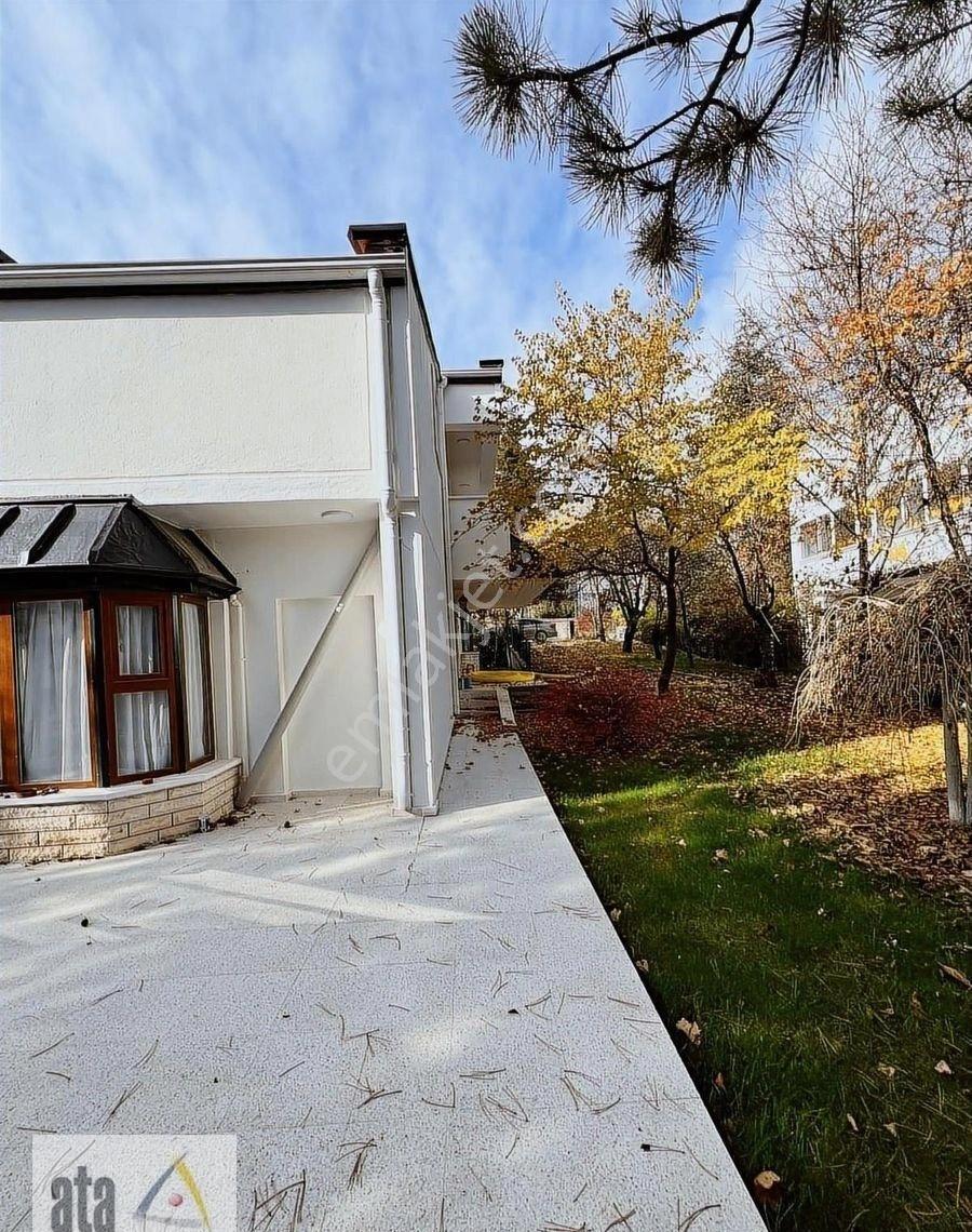 Girişim Sitesinde Yeşillikler İçinde 2 Katlı Villa - Görsel 21