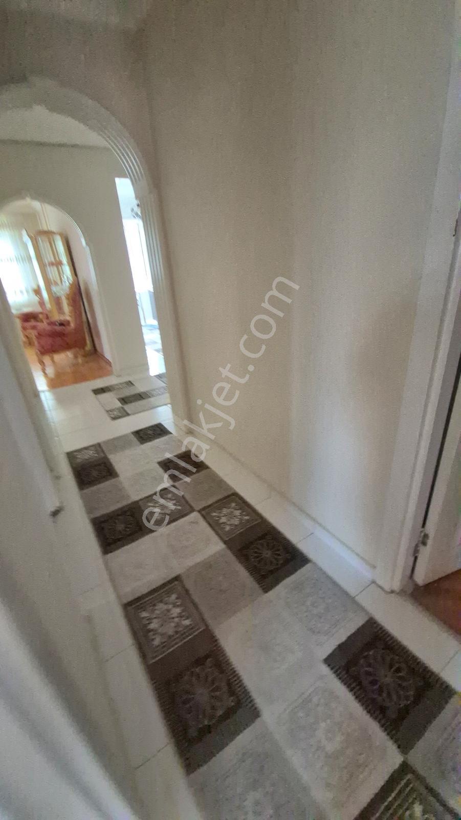 Remax Advantage Den İhsaniye De Eşyalı 3+1 Kiralık Daire - Görsel 10