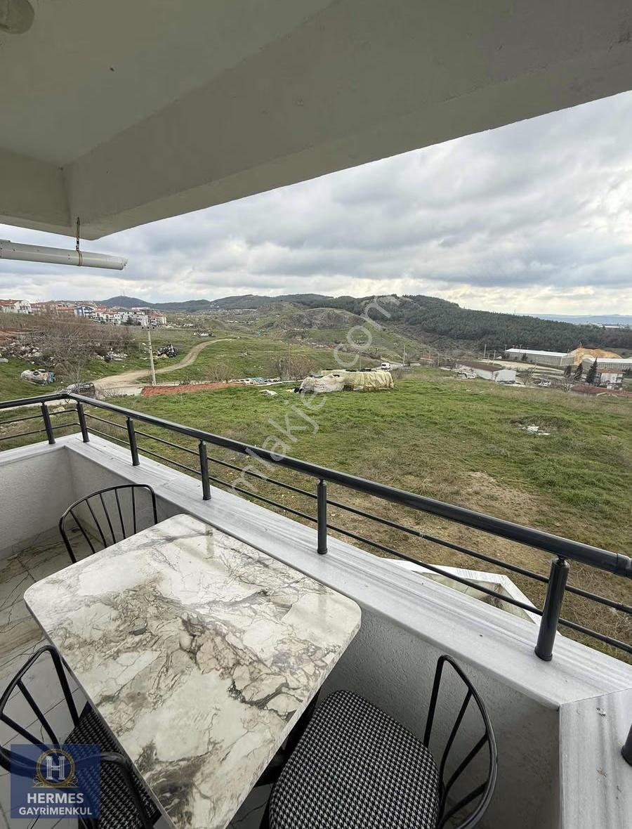 Alikale Okulu Yanı Kiralık Eşyalı 1+1 - Görsel 3