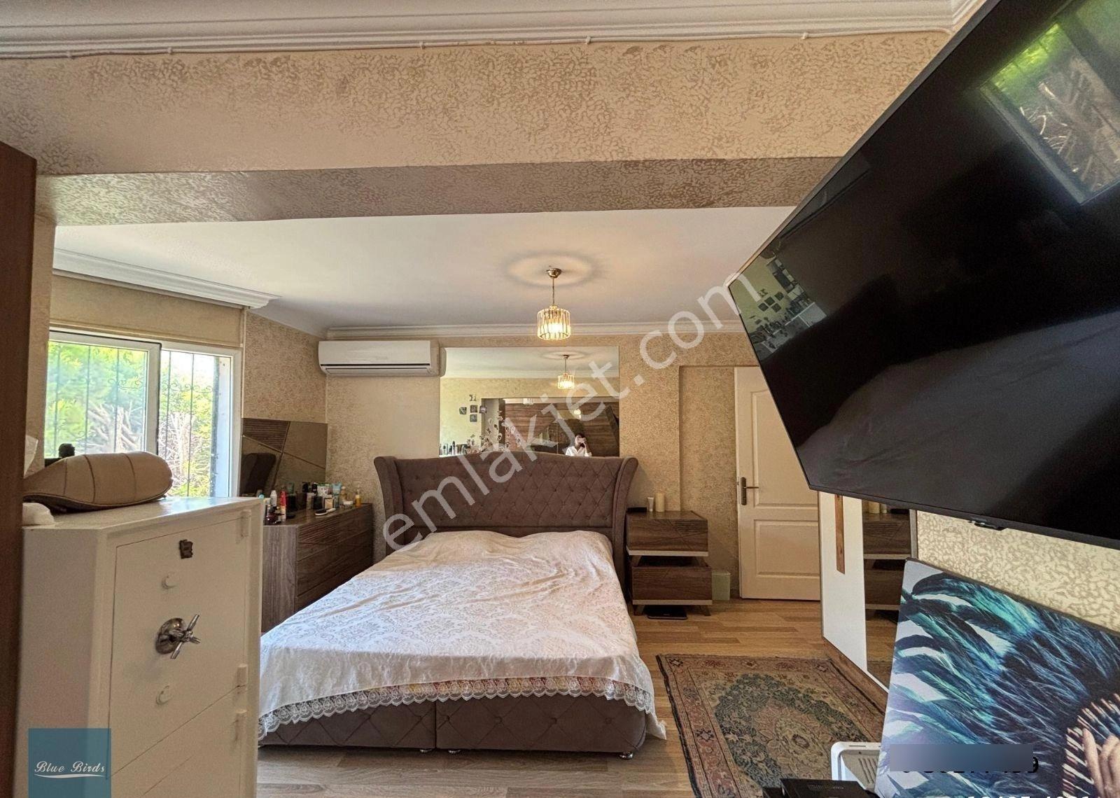 Kuşadası Marina Bölgesinde Özel Bahçeli Kiralık Eşyasız 3+1daire - Görsel 7