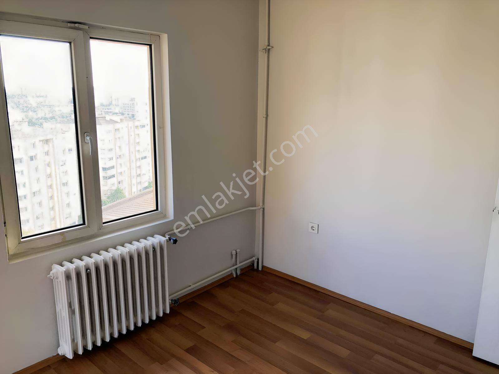Pınar Sitesi En Üst Kat, Kapanmaz Geniş Manzaralı 2 Balkonlu 3+1 - Görsel 28