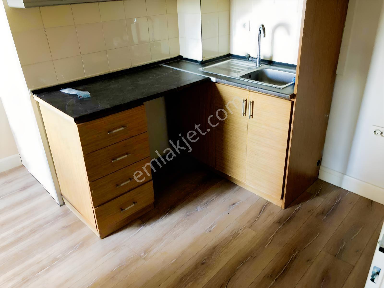 Pınar Sitesi En Üst Kat, Kapanmaz Geniş Manzaralı 2 Balkonlu 3+1 - Görsel 11