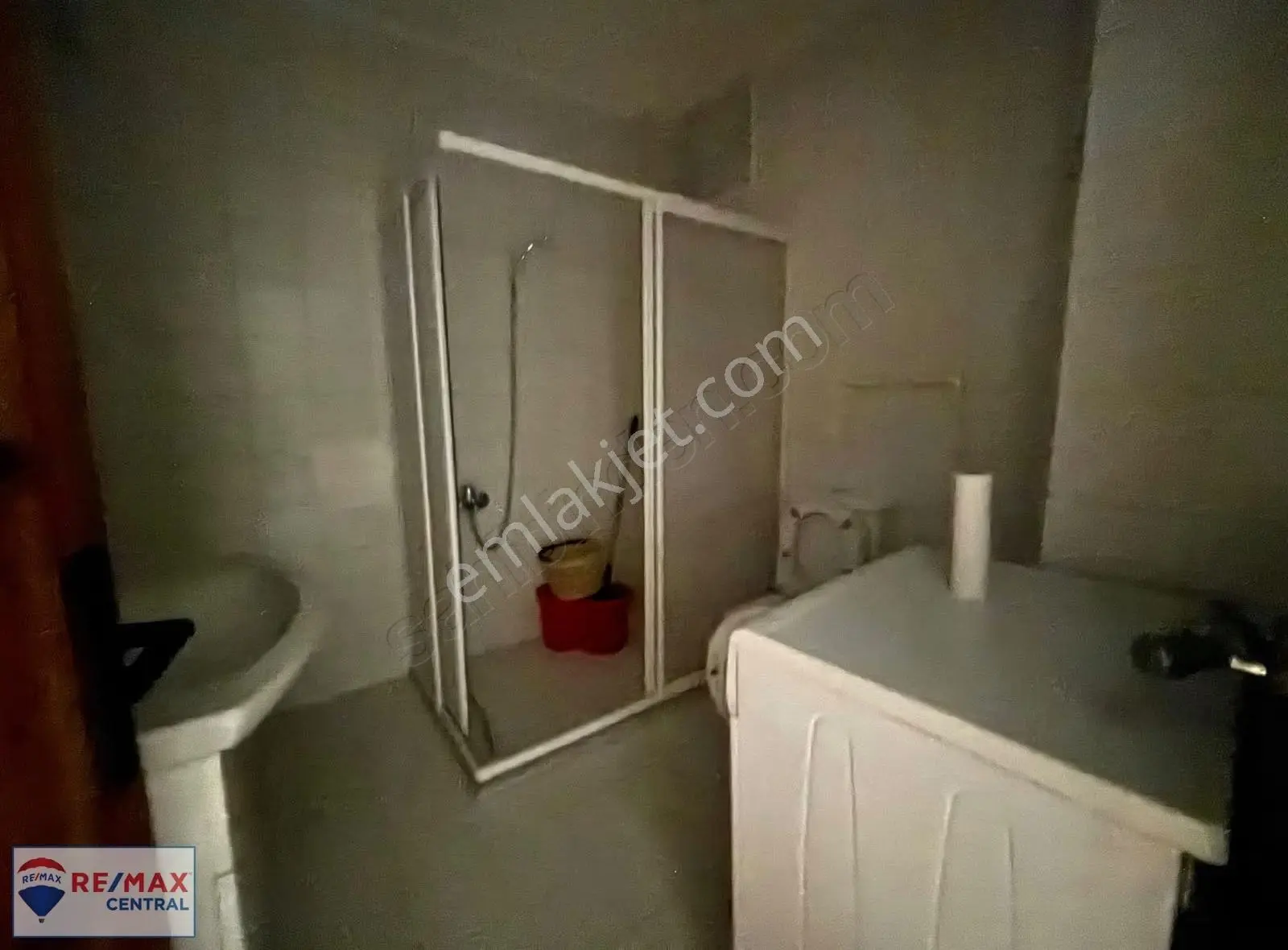 Remax Central'dan Sivas Lisesi Karşısı Eşyalı Kiralık 1+1 Daire - Görsel 2