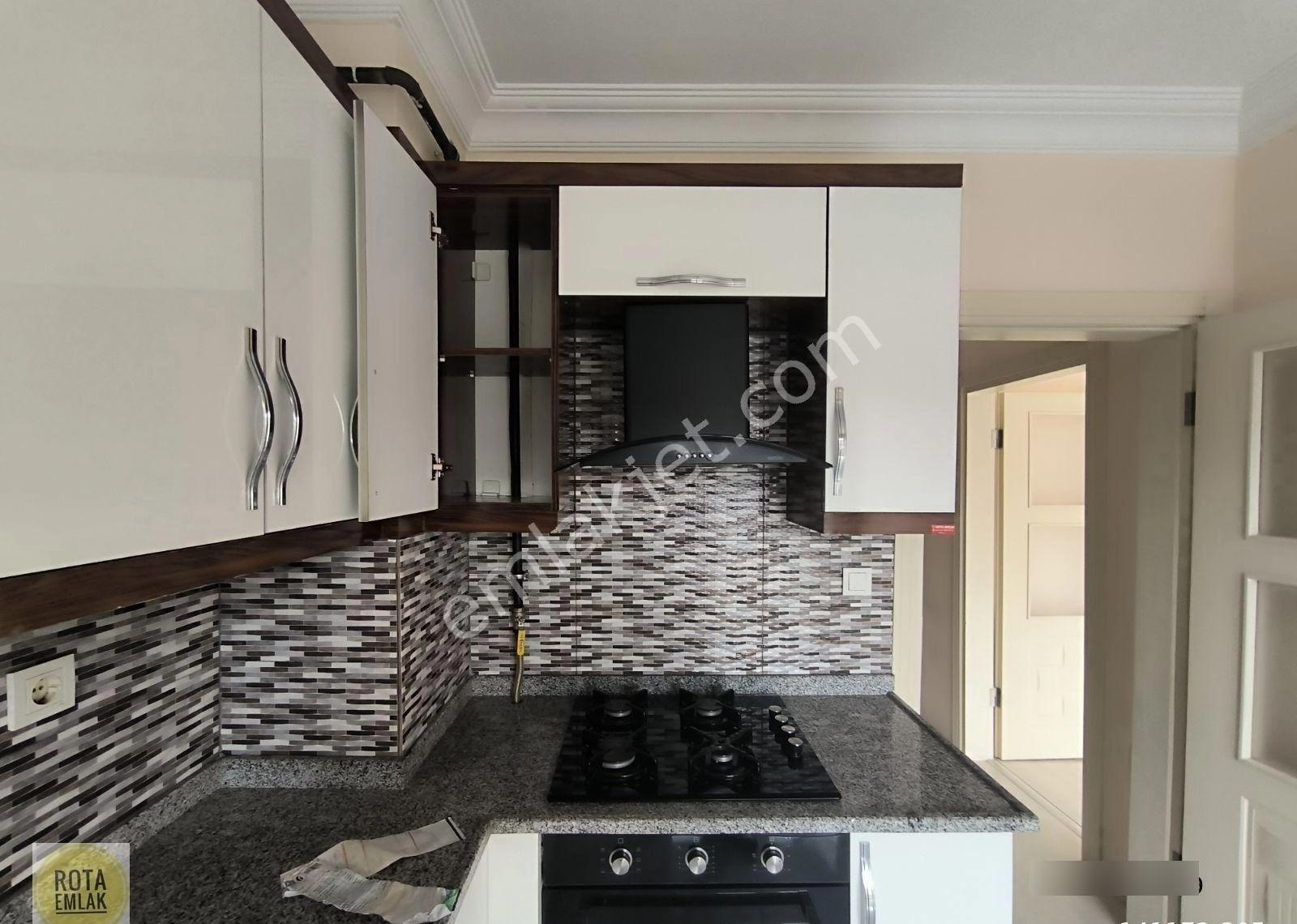 Rota Emlak 'tan Merkezi Konumda Kiralık Daire - Görsel 11