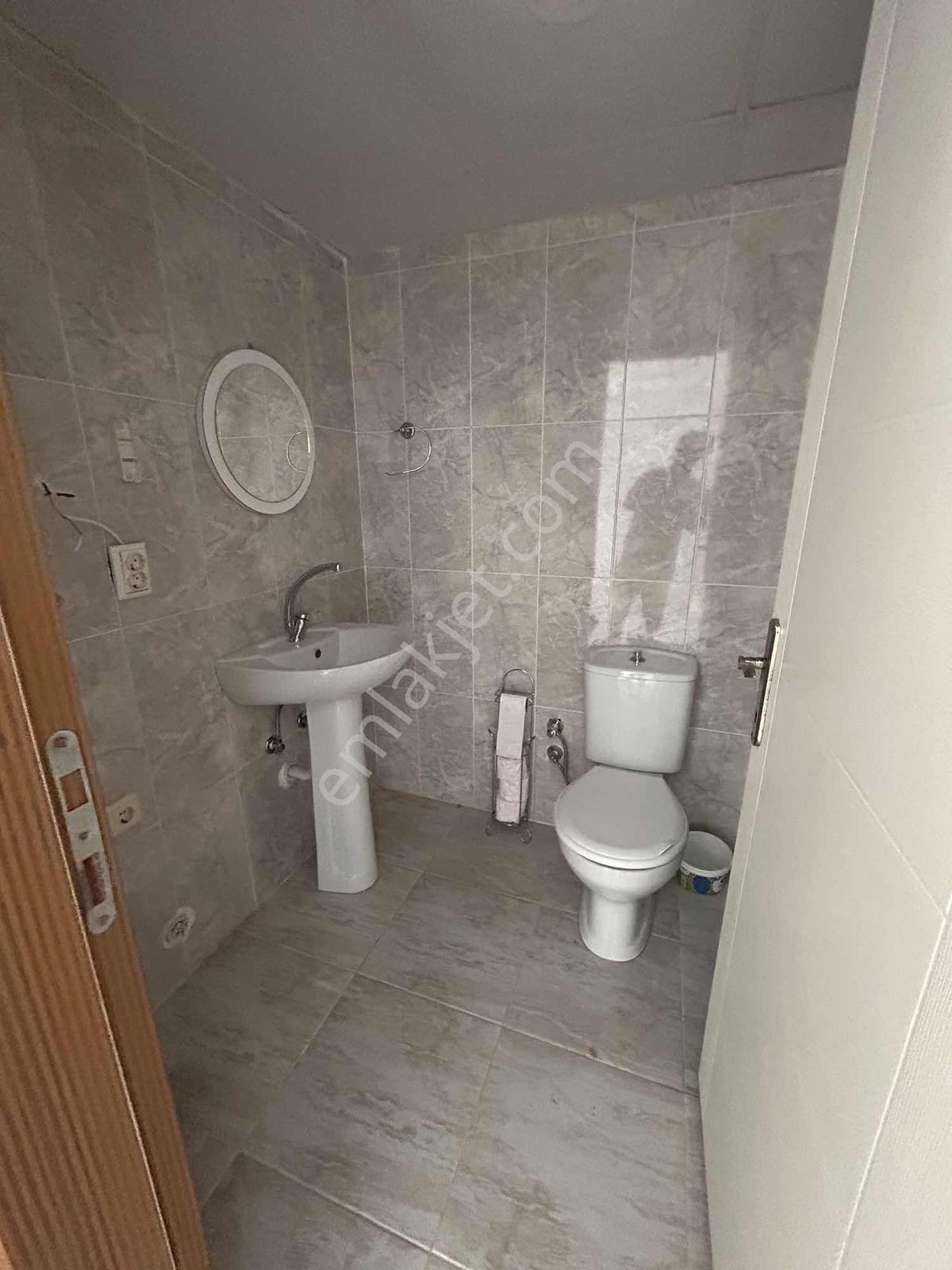 Havuzlu Site İçinde Boş Daire - Görsel 12
