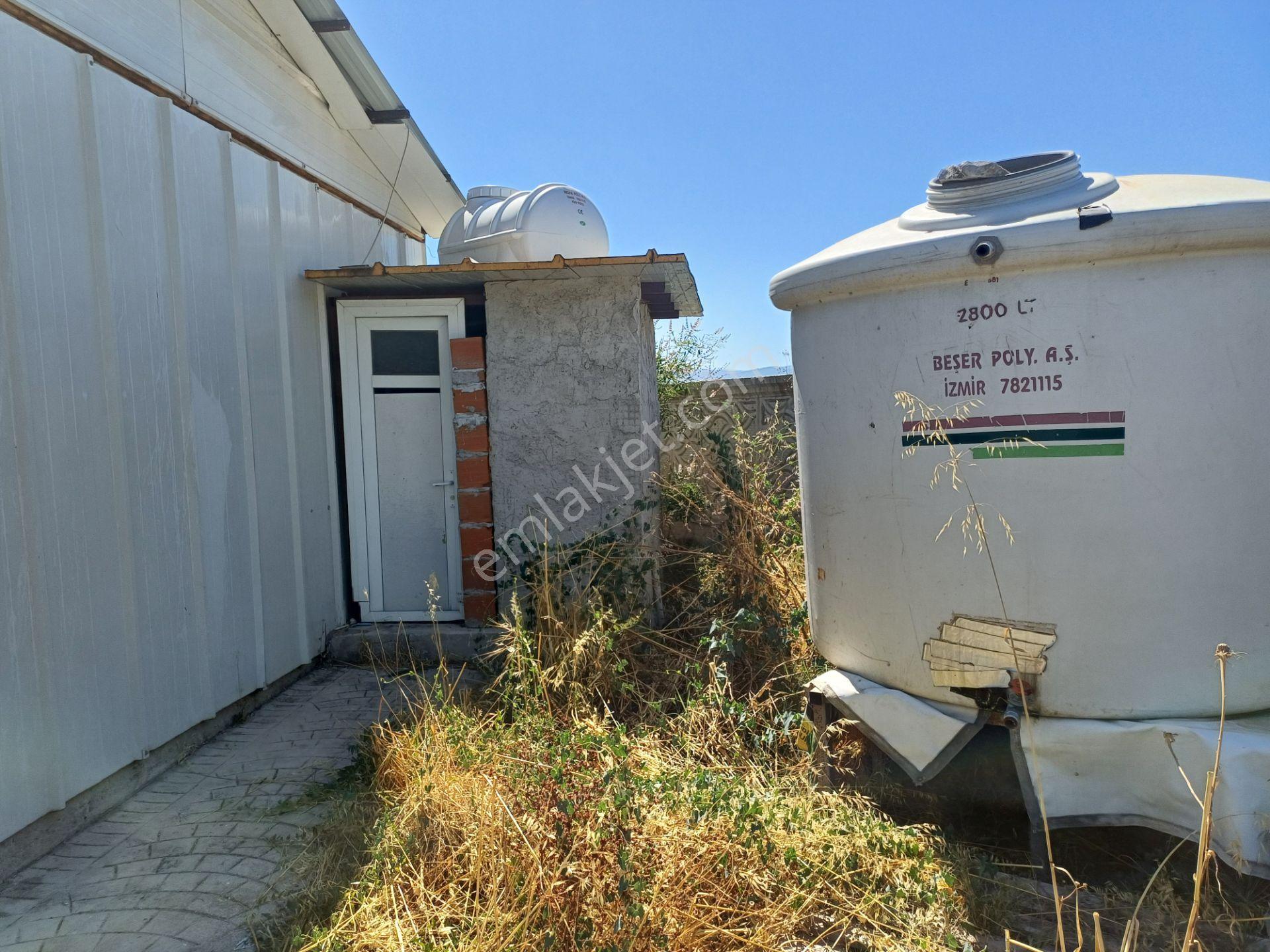 İzmir Menderes Çilemede 1+1 Evi 900 M2 Arsa İçinde Elektrik Su - Görsel 20