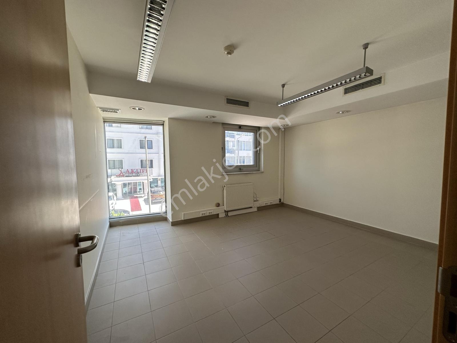 Çankaya Cinnah Yakını Kiralık 763m2 Geniş Otoparklı Dubleks Ofis - Görsel 31