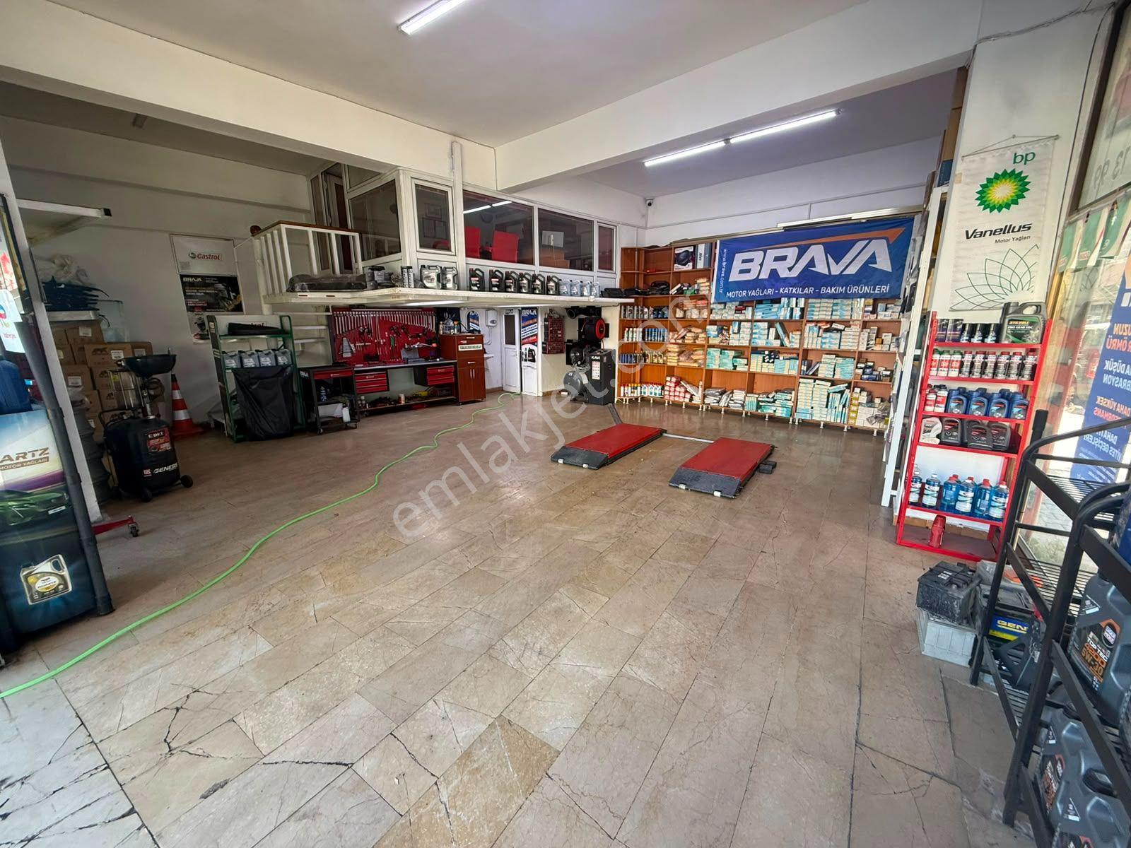 Şirinevler Cadde Üzeri Kat Eksiği Avantajlı Satılık Köşe Dükkan - Görsel 7