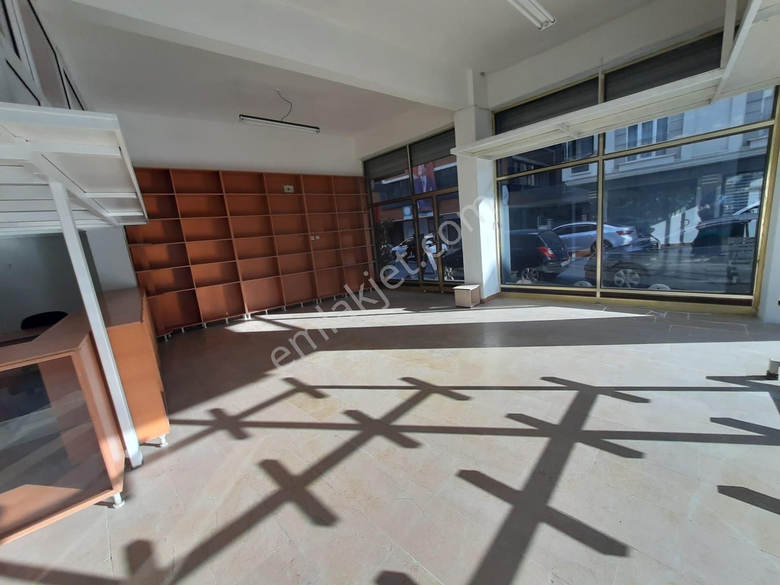 Şirinevler Cadde Üzeri Kat Eksiği Avantajlı Satılık Köşe Dükkan - Görsel 12