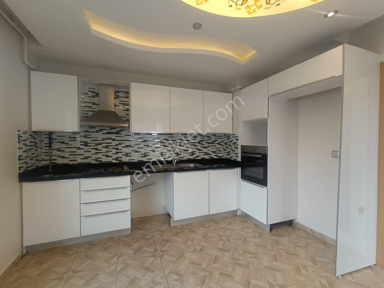 100. Yıl Kriminal Civarı 3+1 Açık Mutfak Kombili+ankastreli+2banyolu+giyinme Odalı Kiralık Daire - Görsel 6