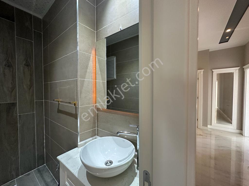 Erdemli Alata'da Kiralık 4+1 Lüks Site Dairesi - Görsel 20