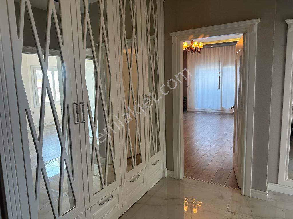 Erdemli Alata'da Kiralık 4+1 Lüks Site Dairesi - Görsel 8