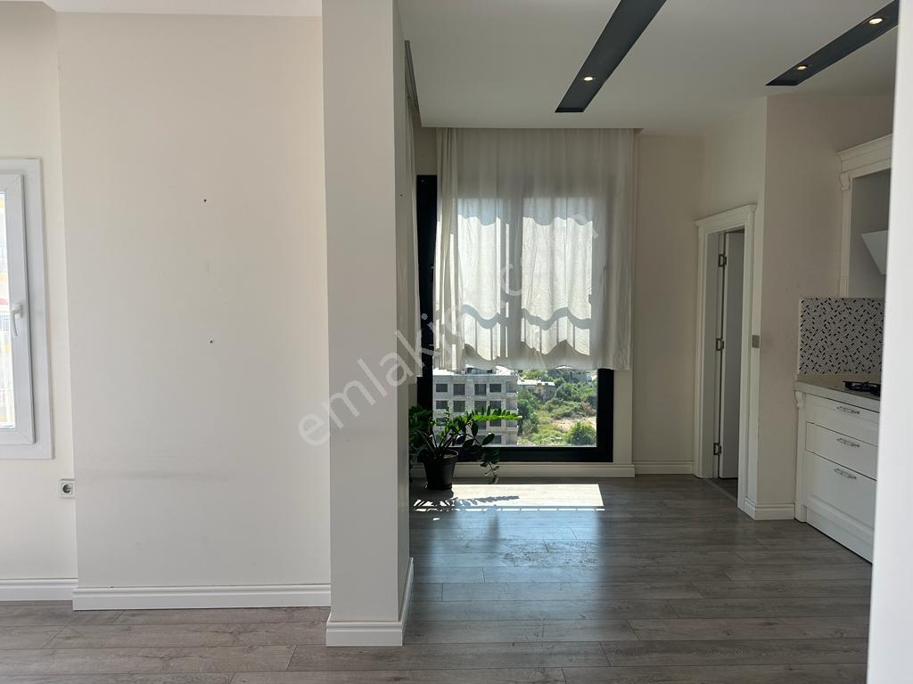 Erdemli Alata'da Kiralık 4+1 Lüks Site Dairesi - Görsel 24
