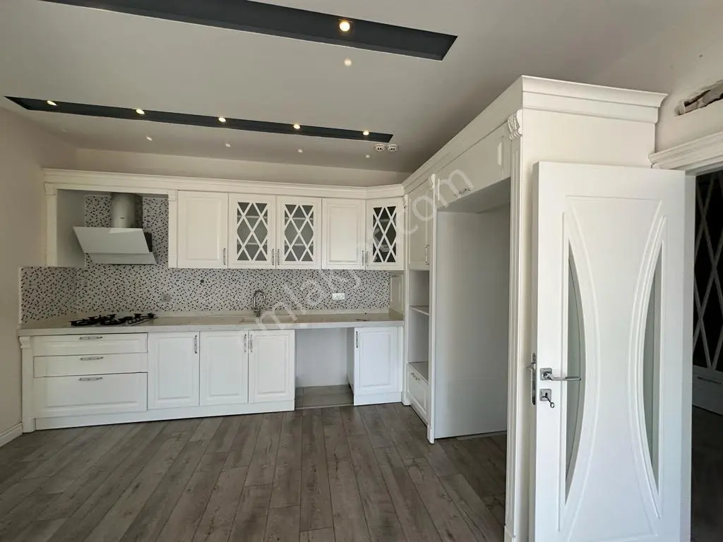 Erdemli Alata'da Kiralık 4+1 Lüks Site Dairesi - Görsel 5