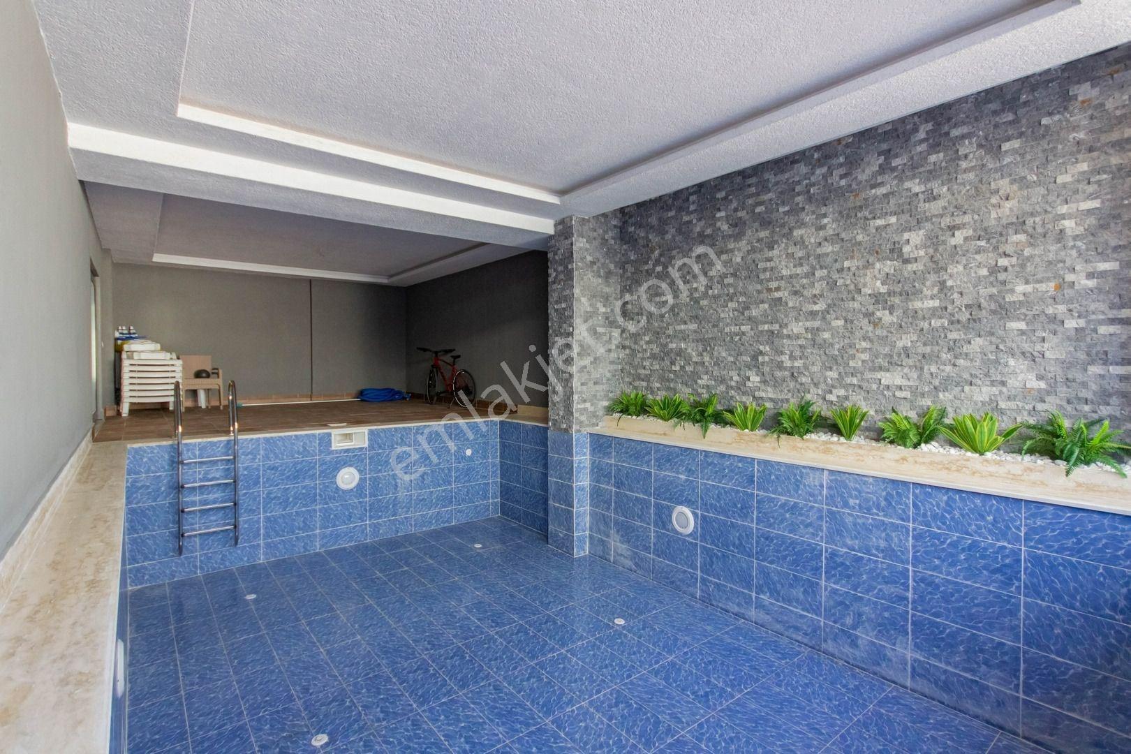 Alanya Mahmutlarda Muhteşem Kompleksli Sitede Lüks Eşyalı 1+1 Satılık Daire - Görsel 21