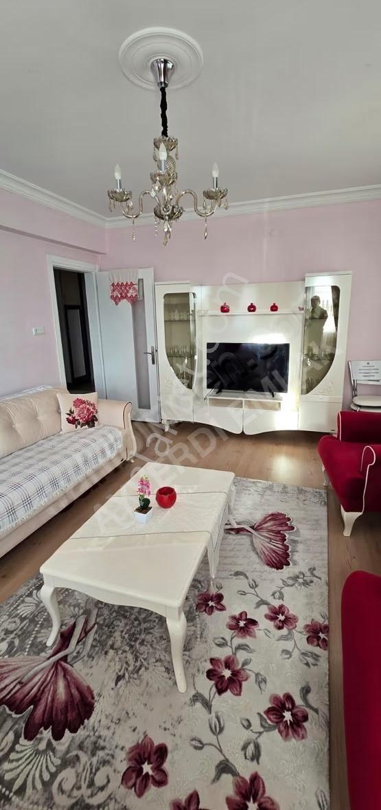 Akhisar'da Eşyalı, Ara Kat Kiralık Daire 3+1 - Görsel 29