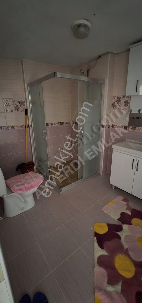Akhisar'da Eşyalı, Ara Kat Kiralık Daire 3+1 - Görsel 30