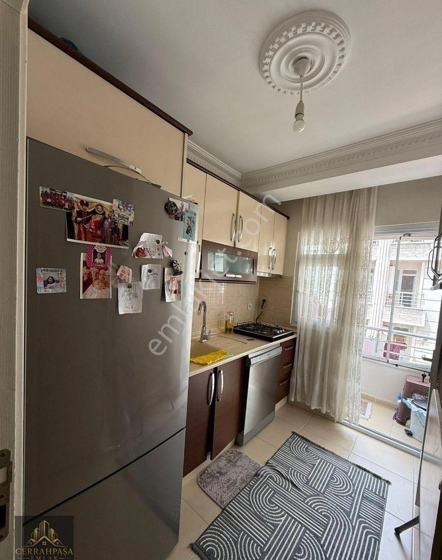 Cerrahpaşa Emlaktan Turgut Özal Caddesinde 2+1 Kiralık Daire - Görsel 3