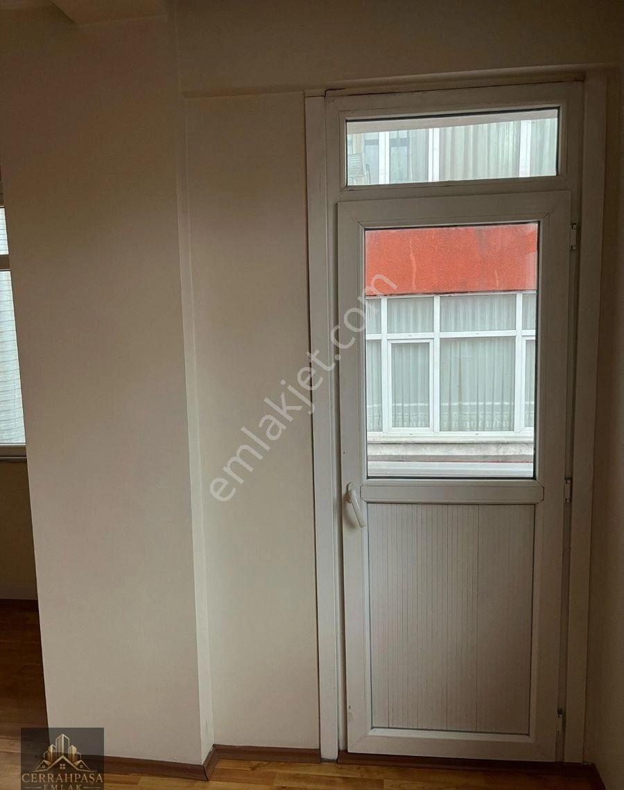 Cerrahpaşa Emlaktan Avcılar Mustafa Kemalpaşa Mahallesinde 5+2 Satılık Dubleks Daire - Görsel 16