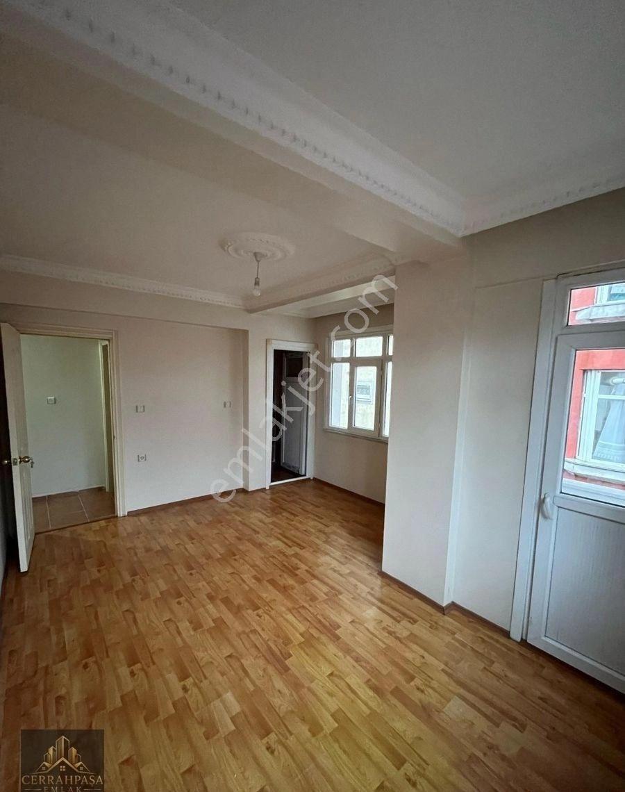 Cerrahpaşa Emlaktan Avcılar Mustafa Kemalpaşa Mahallesinde 5+2 Satılık Dubleks Daire - Görsel 23