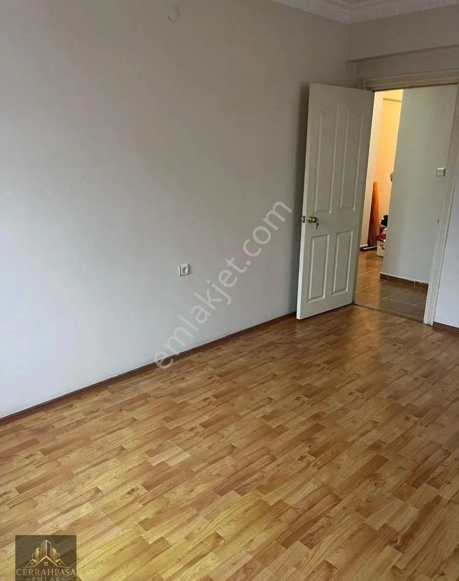 Cerrahpaşa Emlaktan Avcılar Mustafa Kemalpaşa Mahallesinde 5+2 Satılık Dubleks Daire - Görsel 21
