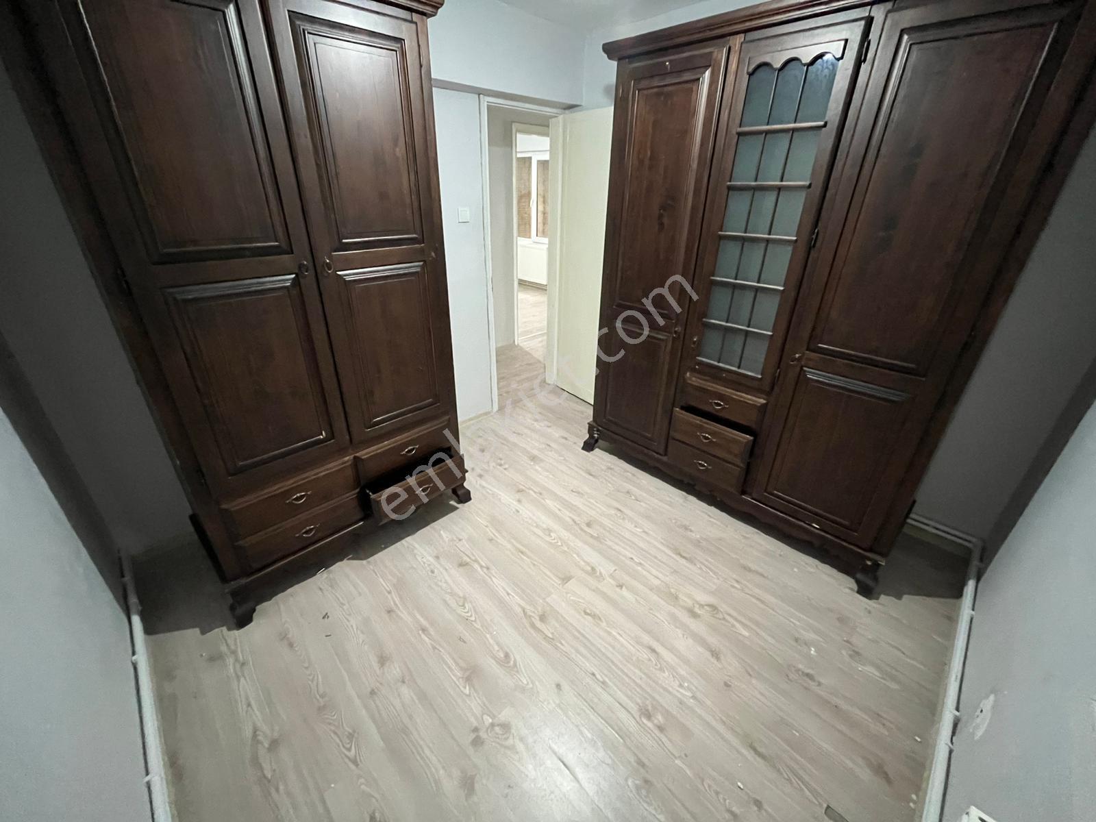 Asil'den Üçkuyularda Cadde Üzeri 3+1 Arakat Asansörlü Daire - Görsel 16