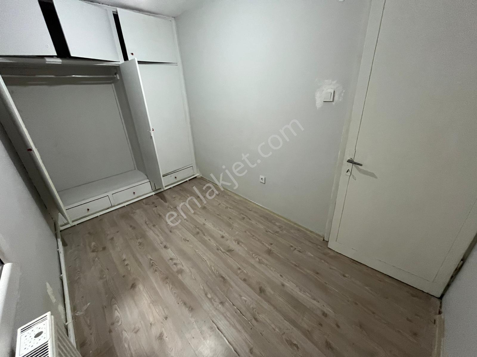 Asil'den Üçkuyularda Cadde Üzeri 3+1 Arakat Asansörlü Daire - Görsel 12