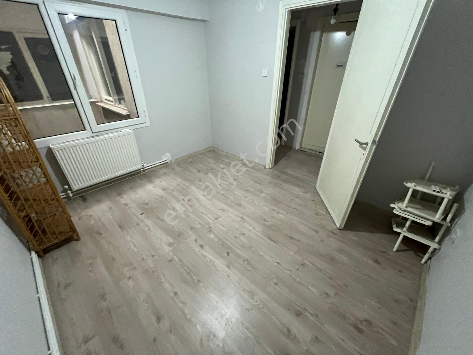 Asil'den Üçkuyularda Cadde Üzeri 3+1 Arakat Asansörlü Daire - Görsel 19