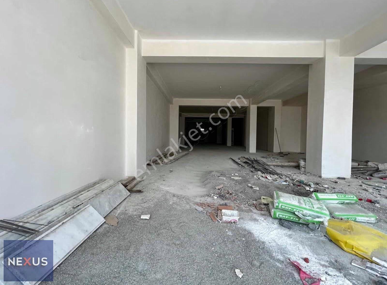 Sultanbeyli'mehmetakif Mah Düz Giriş 220 M2 Dükkan - Görsel 2