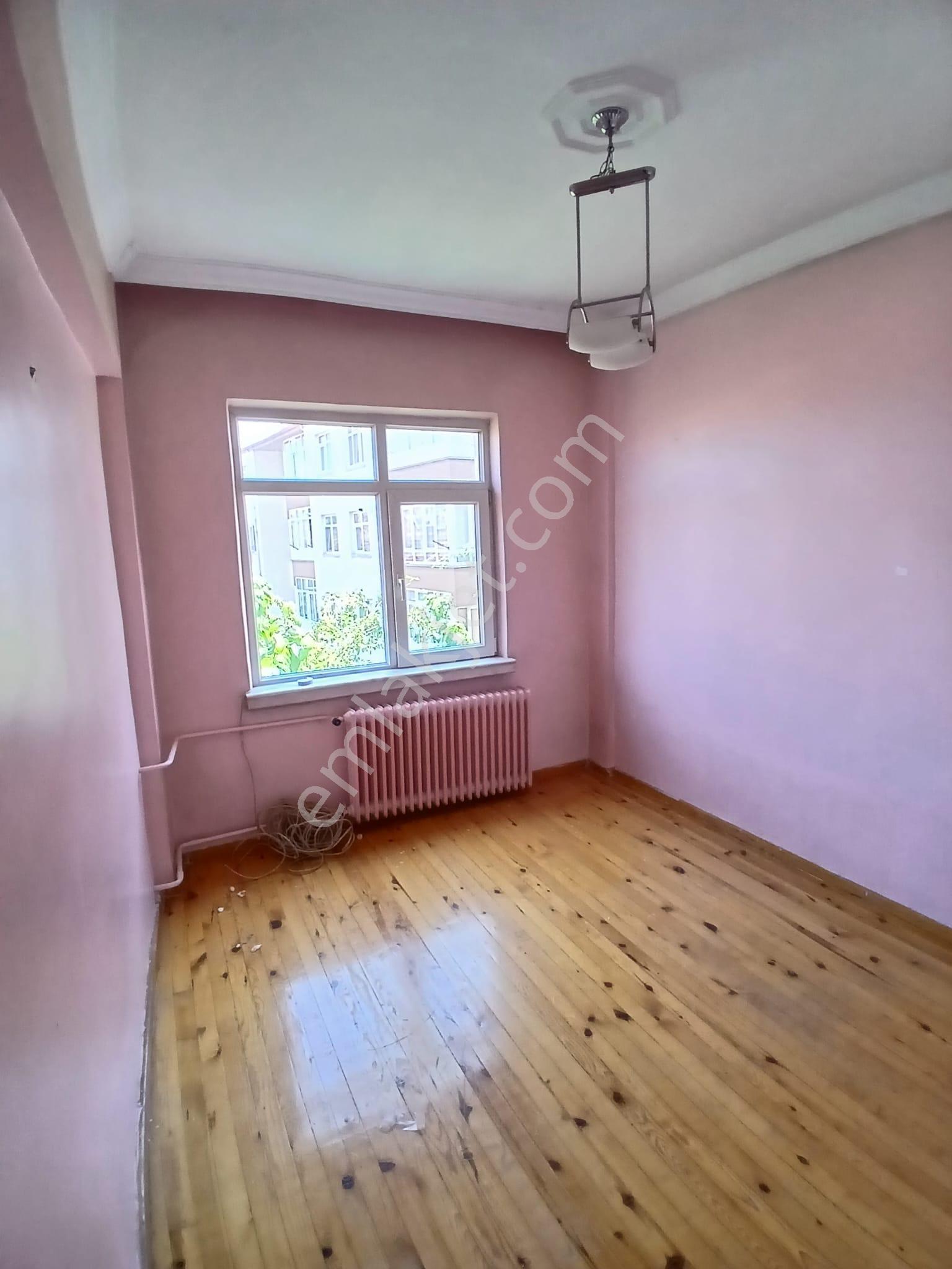 Nasreddin Emlaktan Atatürk Ortaokulu Karşısı Kiralık Daire - Görsel 9
