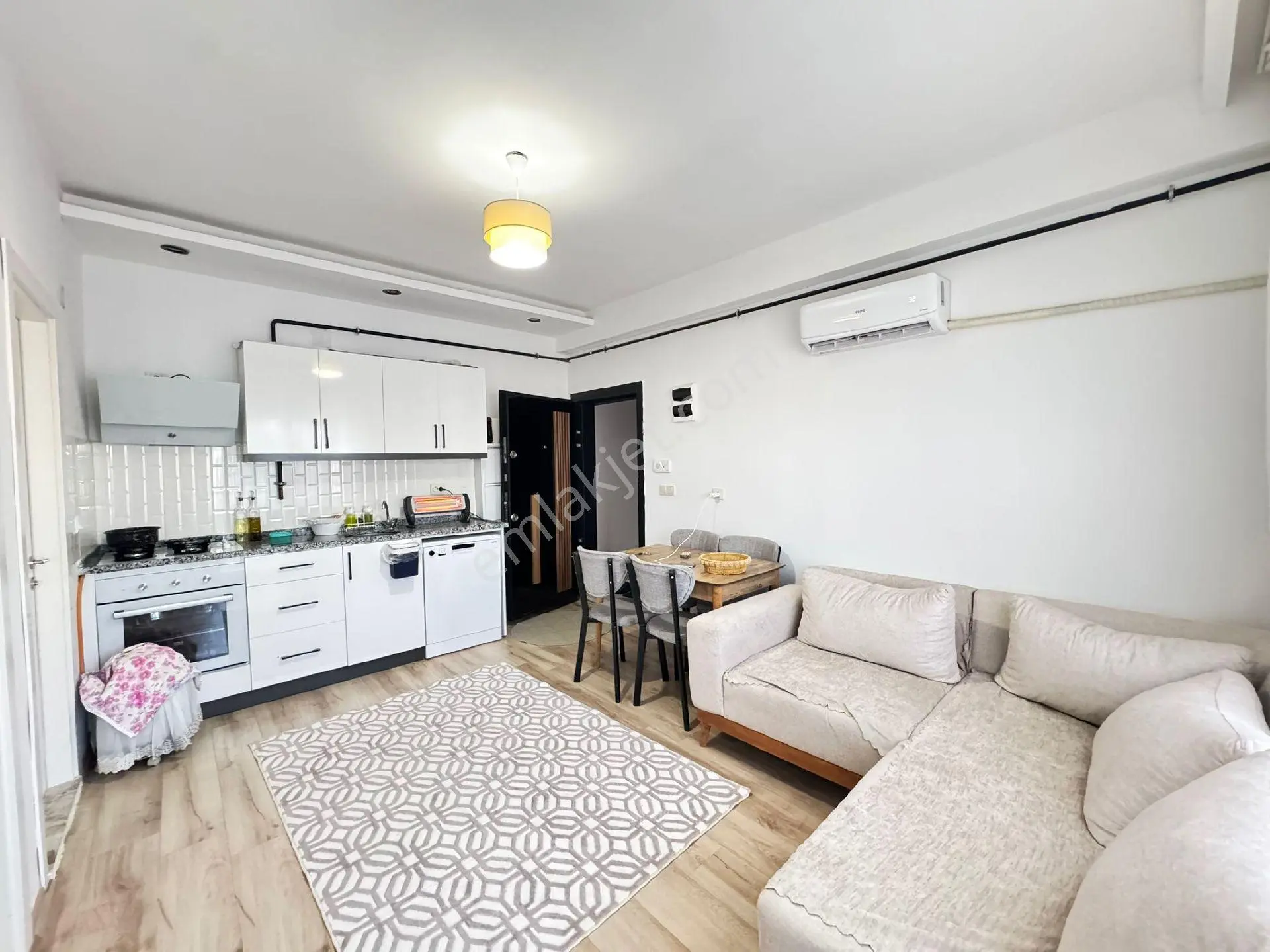 Gültepe Mahallesinde Hasarsız İskanlı Satılık Sıfır Eşyalı Daire - Görsel 3