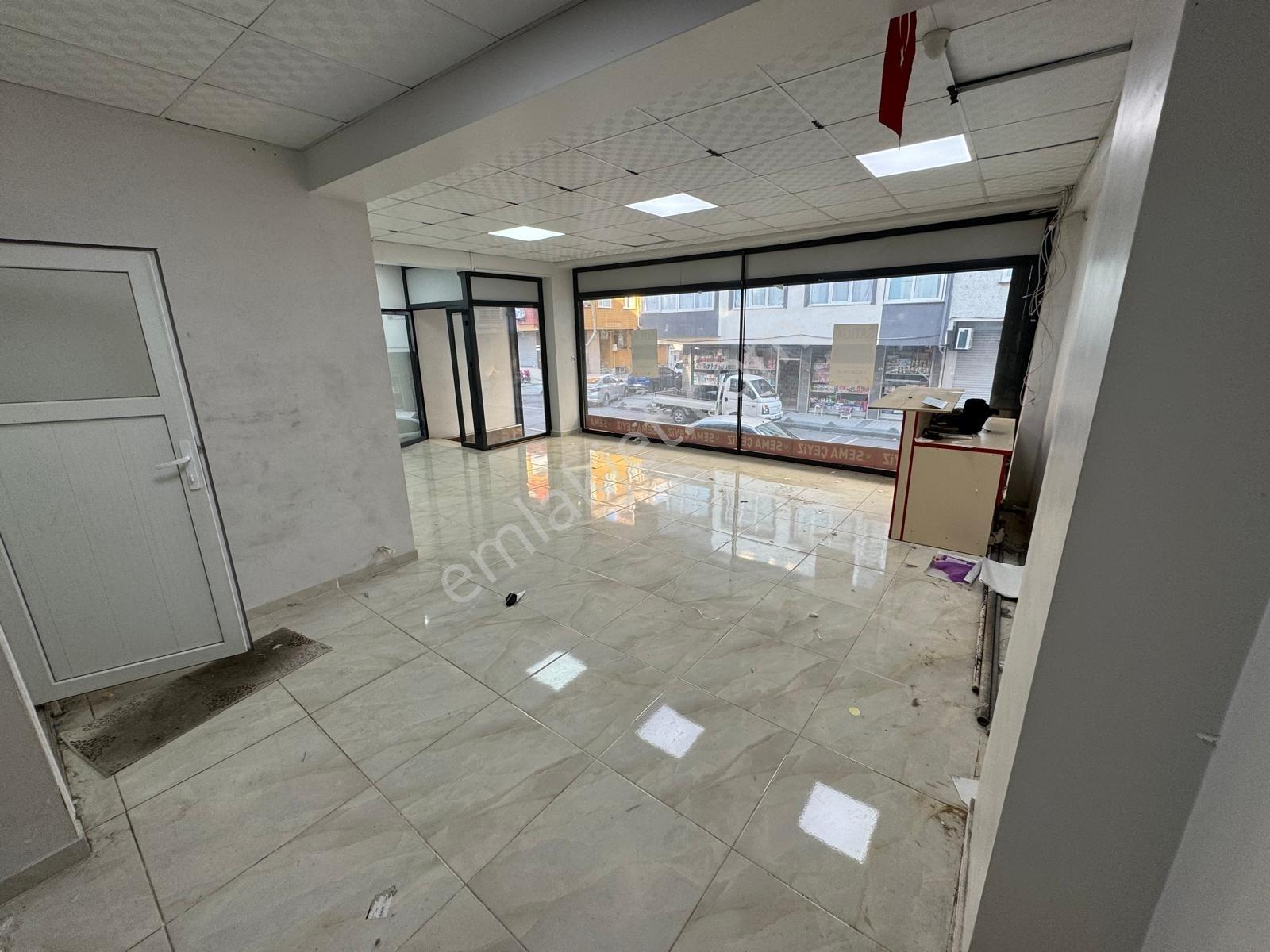 Emsa İnş. Mehhmet Akif Blv. Dibinde Satılık 70m2 Dükkan - Görsel 5