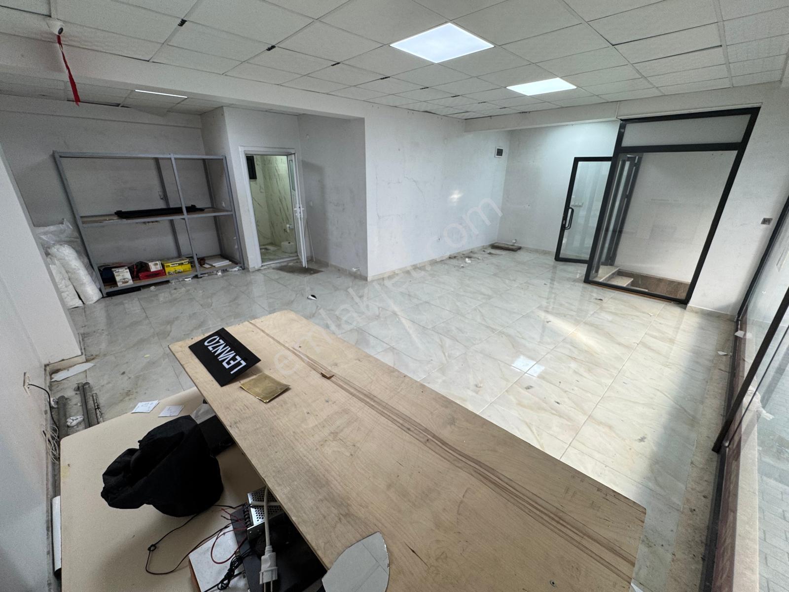 Emsa İnş. Mehhmet Akif Blv. Dibinde Satılık 70m2 Dükkan - Görsel 4